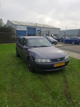 Opel Vectra - 1.6i-16V GL - 1