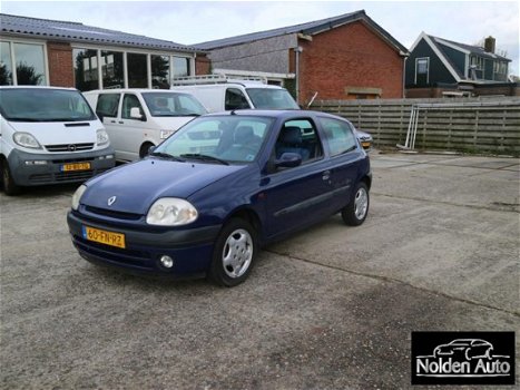 Renault Clio - RT 1.4 16V - 1