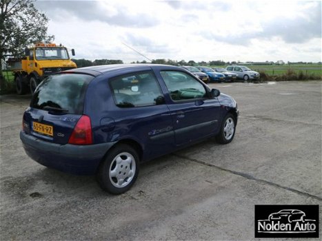 Renault Clio - RT 1.4 16V - 1