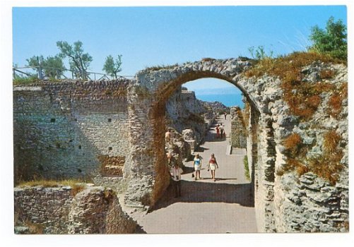 V051 Lago di Garda - Sirmione - Grotte di Catullo Villa Romana - Italie - 1