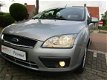 Ford Focus - 1.6-16V Ghia /FULL-OPTION/NIEUWE APK - 1 - Thumbnail