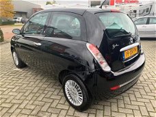 Lancia Y(psilon) - 1.2 Argento 2007 org 94dkm Nap Airco Apk 9-2020