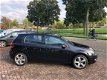 Volkswagen Golf - 1.6 TDI Highline BlueMotion - 1 - Thumbnail