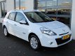 Renault Clio Estate - 1.2-16V Collection Navi LM velgen Airco NL Auto NAP - 1 - Thumbnail