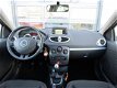 Renault Clio Estate - 1.2-16V Collection Navi LM velgen Airco NL Auto NAP - 1 - Thumbnail