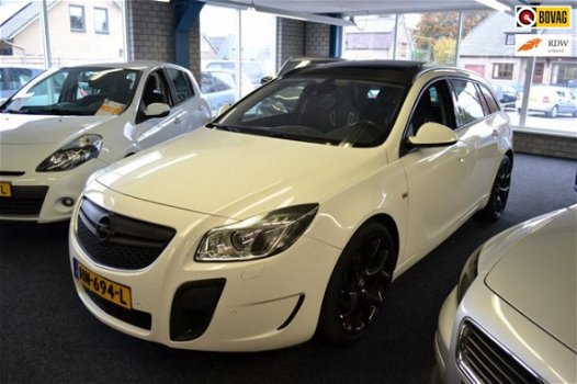 Opel Insignia Sports Tourer - 2.8 T OPC 4x4 - 1