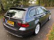 BMW 3-serie Touring - 330d Business Line - 1 - Thumbnail