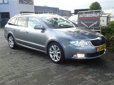 Skoda Superb Combi - 1.8 TSI Ambition Business Line Navi - 1