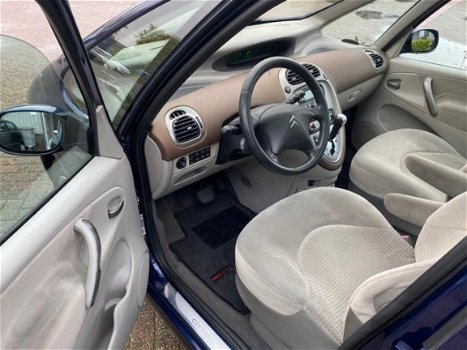 Citroën Xsara Picasso - 2.0i-16V Exclusive Airco, Elektr ramen, NAP, APK - 1