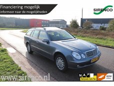 Mercedes-Benz E-klasse Combi - 320 CDI Elegance leder trekhaak schuifdak stoelverwarming en koeling