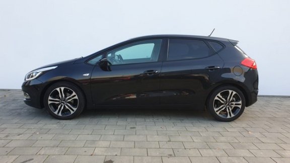 Kia Cee'd - 1.6 GDI ComfortLine - 1