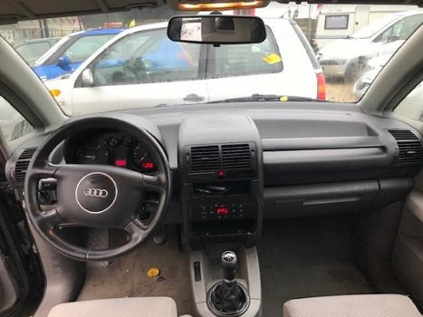 Audi A2 - 1.4 TDI WATERPOMP LEKT - 1