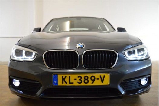 BMW 1-serie - 116D 115PK EXECUTIVE NAVI/PDC/LMV/LED - 1