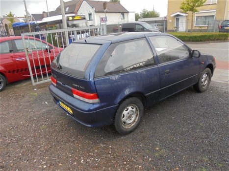 Suzuki Swift - 1.0 gls - 1