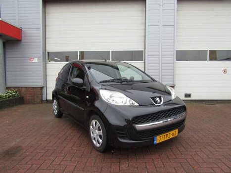 Peugeot 107 - 1.0-12V XR airco cv - 1