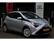 Toyota Aygo - 1.0 VVT-i x-play NLauto a.camera Bluetooth - 1 - Thumbnail