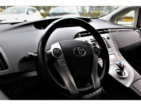Toyota Prius - 1.8 Plug-in Hybrid Aspiration Heads UP NAV - 1