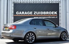 Volkswagen Jetta - 2.0 TFSI 200pk UNIEK Xenon GTI LAAG AIRCO