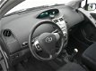 Toyota Yaris - 1.0VVTI / airco / 5 deurs / metallic-lak - 1 - Thumbnail
