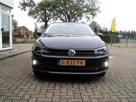 Volkswagen Polo - 1.0 MPI Comfortline Business mooi, 5drs, magiczwart, 19404 km, eerste eigenaar - 1