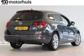 Opel Astra - 1.4 TURBO 120PK SPORT+ NAVI CAMERA XENON AFL HAAK NAP - 1 - Thumbnail