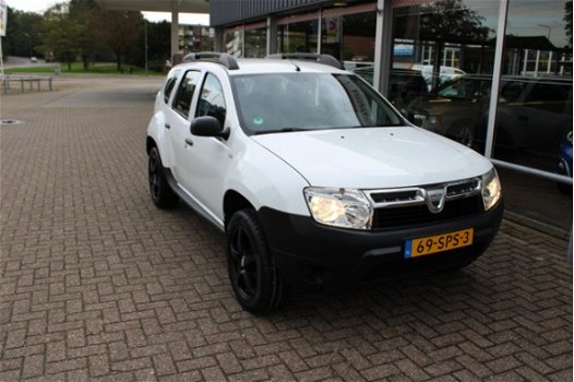 Dacia Duster - 1.6 Ambiance 2wd Trekhaak| nieuwe banden voor - 1