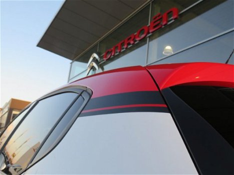 Citroën C3 - PureTech 110pk Automaat Shine Navigatie - 1