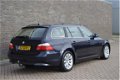 BMW 5-serie Touring - 520i Touring Luxery Line D.Blauw, creme leder, Full map navi, 170pk - 1 - Thumbnail