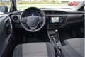 Toyota Auris - 1.2T 116pk Dynamic | Panoramadak | 16'' Lichtmetalen velgen | Navigatie | Climate & C - 1 - Thumbnail