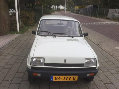 Renault 5 - 5 - 1