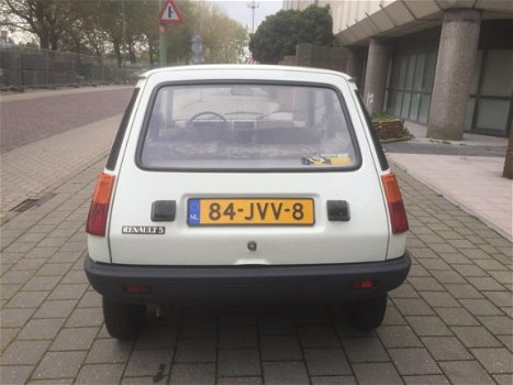 Renault 5 - 5 - 1