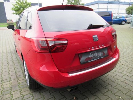 Seat Ibiza ST - 1.4 TSI FR Automaat / Clima / Cruise / Stoelverw. / Xenon / Navi / Pdc / Lmv - 1