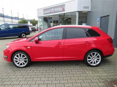 Seat Ibiza ST - 1.4 TSI FR Automaat / Clima / Cruise / Stoelverw. / Xenon / Navi / Pdc / Lmv - 1