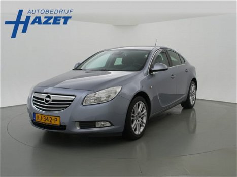 Opel Insignia - 1.8i 140 PK HATCHBACK + CLIMATE / CRUISE CONTROL *90.776 KM - 1