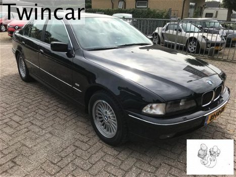 BMW 5-serie - 535i V8 Aut. LEDER XENON 193.000 KM - 1