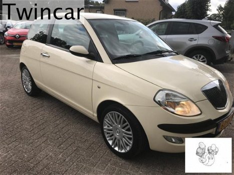 Lancia Y(psilon) - 1.2 16v UNICA AIRCO LMV 69.000 KM - 1