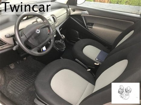 Lancia Y(psilon) - 1.2 16v UNICA AIRCO LMV 69.000 KM - 1