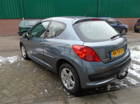 Peugeot 207 - 1.4-16V XS Pack - 1