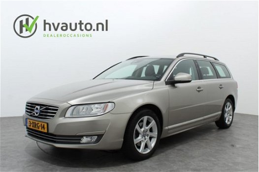 Volvo V70 - 2.0 D4 181PK NORDIC+ | Navi | Leer | Standkachel | Trekhaak - 1