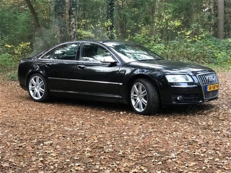 Audi A8 - 5.2 S8 lamborghini v10 motor - 1