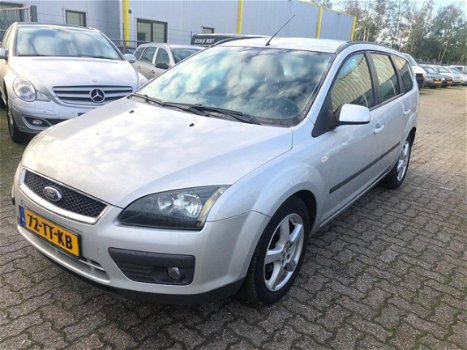 Ford Focus Wagon - 1.6 TDCI Futura - 1