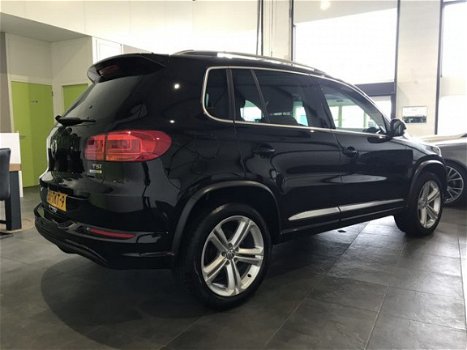 Volkswagen Tiguan - 1.4 TSI R Line Edition Sport&Style Airco | Navigatie | Cruise Control | Elektris - 1