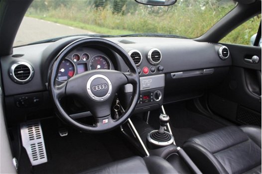 Audi TT Roadster - 1.8 5V Turbo In zéér goede staat + nieuwe kap - 1