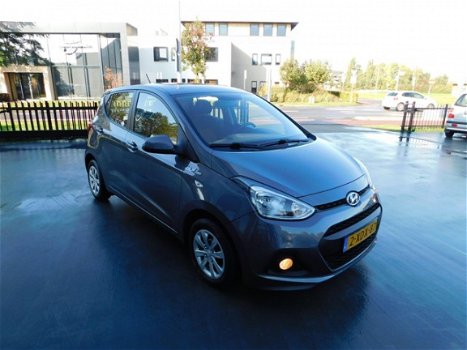 Hyundai i10 - 1.0i Go SCHUIFDAK/NAVI - 1