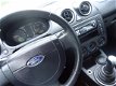 Ford Fiesta - 1.4-16V Ghia - 5 DEURS - AIRCO - NETTE STAAT - 1 - Thumbnail