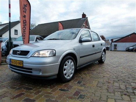 Opel Astra - 2.0 Di GL - 1