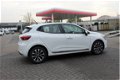 Renault Clio - 1.0 TCe 100 Zen / 16INCH NOIR / PARKEERSENSOREN NIEUW UIT VOORRAAD / 2020 - 1 - Thumbnail