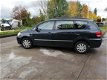 Toyota Avensis Verso - 2.0 D4-D Linea Luna 7p. 7 persoons - 1 - Thumbnail