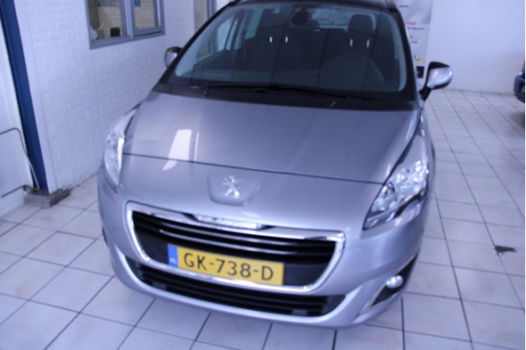 Peugeot 5008 - 1.2 PureTech Style 5p. panodak - 1