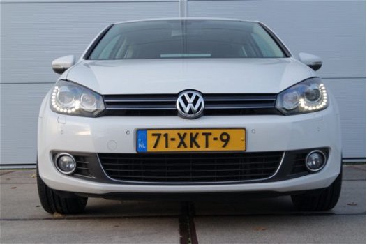 Volkswagen Golf - 1.4 TSI Highline (160 PK) DSG AUT NL-auto/ Xenon-Led/ Navigatie/ Sportstoelen/ Tre - 1